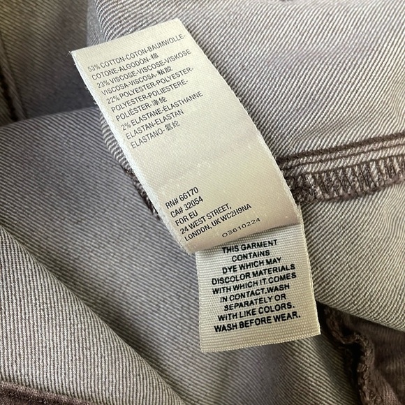 We The Free People Super Flared Acid-Wash Jeans Size 27 Raw Hem Stretch - Picture 8 of 16